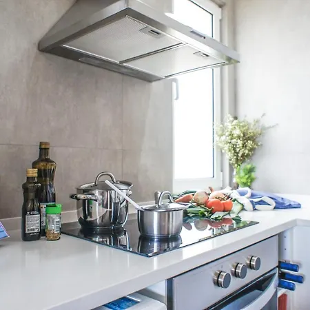 Trendy 4* Funchal (Madeira)